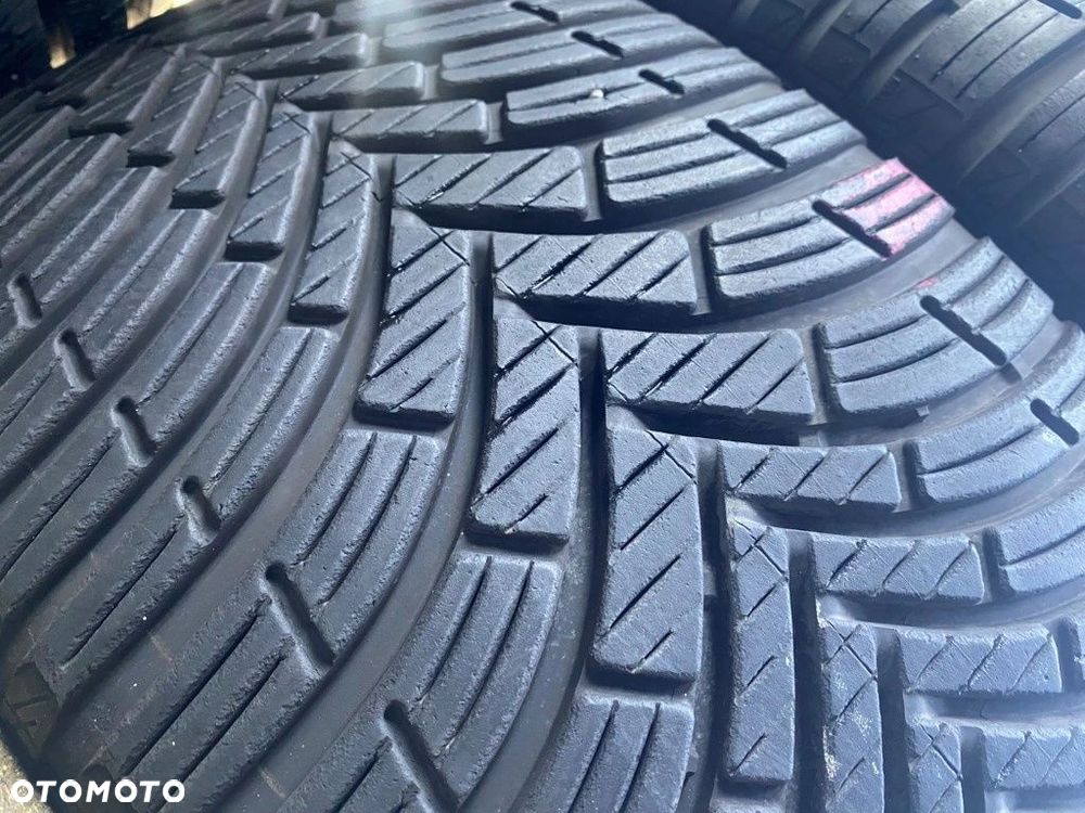235/45/17 Kleber Quadraxer 2_6,5mm_2szt_(470) - 4