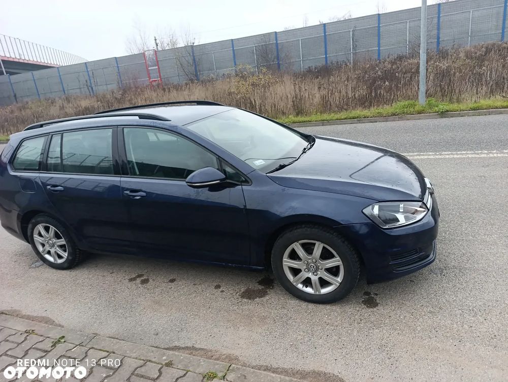 Volkswagen Golf 1.6 TDI BlueMotion Trendline - 4