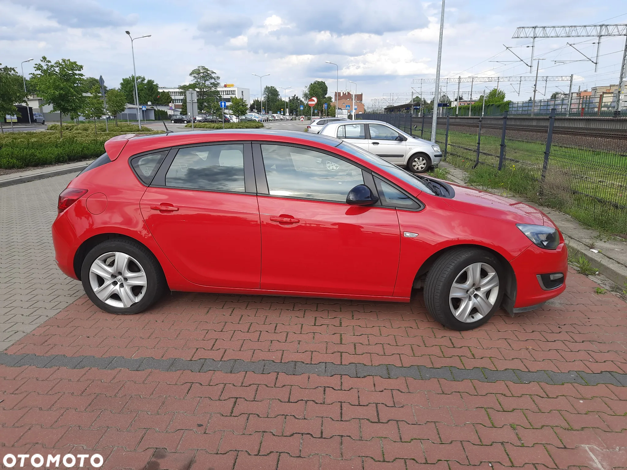 Opel Astra IV 1.4 T Cosmo EU6 - 6