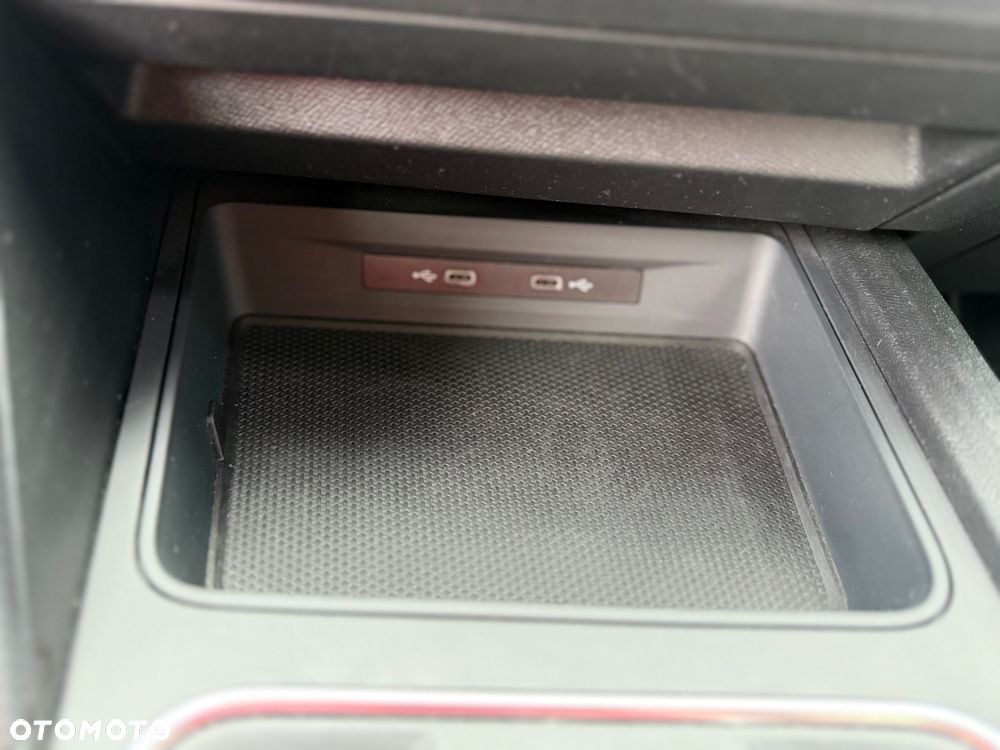 Seat Leon 2.0 TDI DSG Style - 27