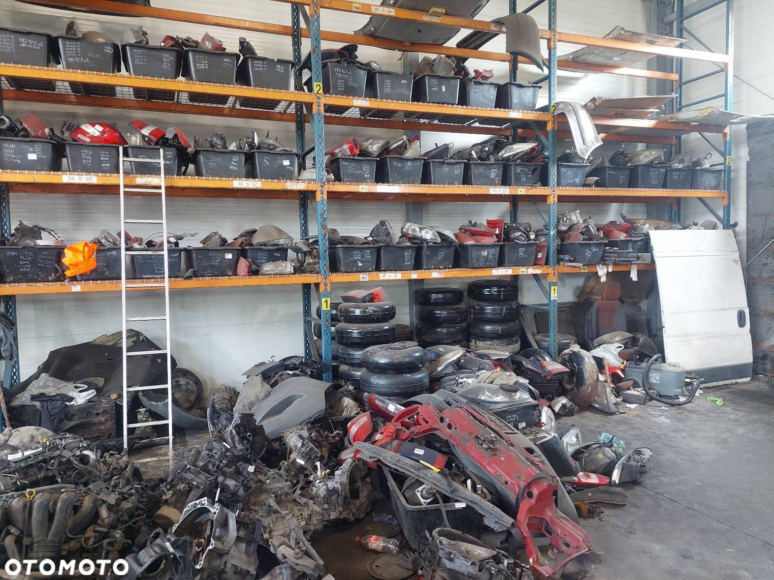 KOMPLETNY PRZÓD MASKA ZDERZAK LAMPY GRILL FIESTA MK4 LIFT 99-02 LAK 19 - 12
