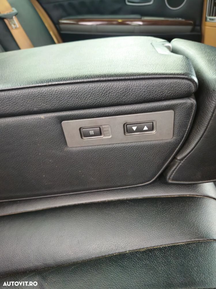 BMW Seria 7 730d A - 17