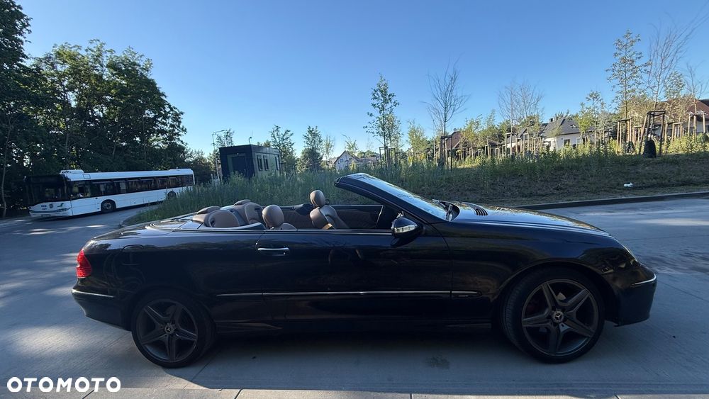 Mercedes-Benz CLK - 2