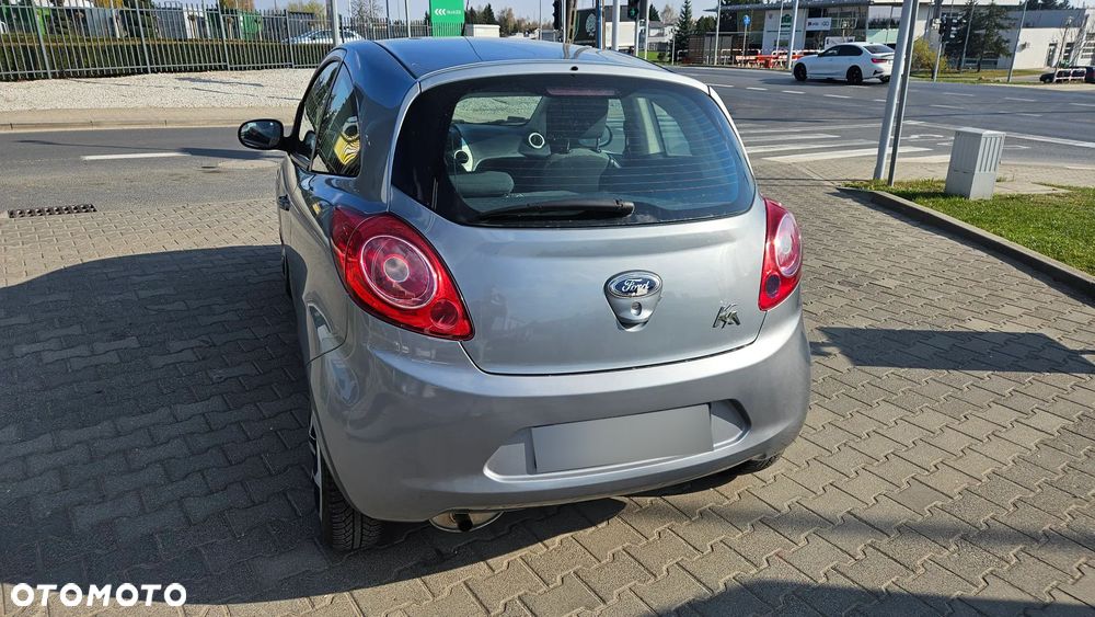 Ford KA 1.2 Titanium ASS EU6 - 13