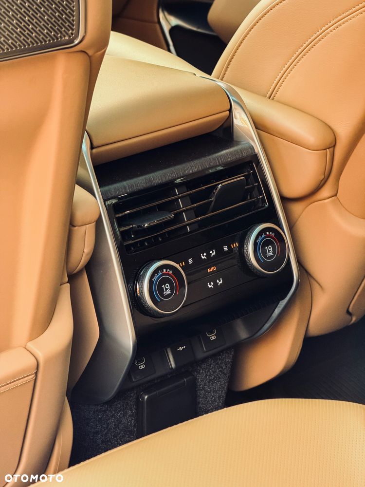 Land Rover Range Rover - 24
