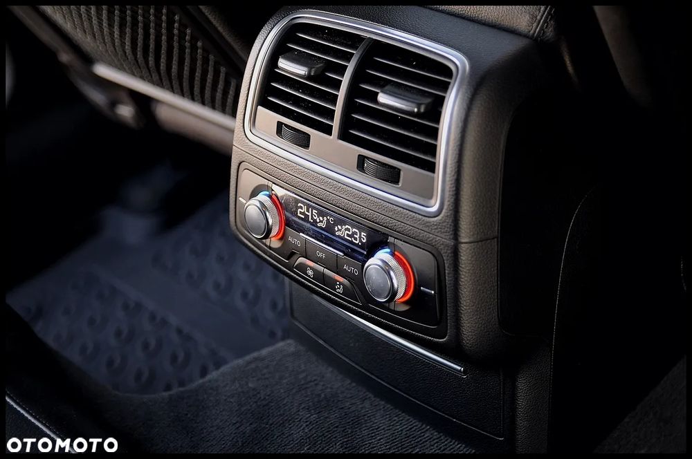 Audi A6 Avant 3.0 TDI DPF multitronic - 30