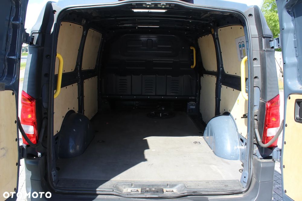 Mercedes-Benz vito - 10