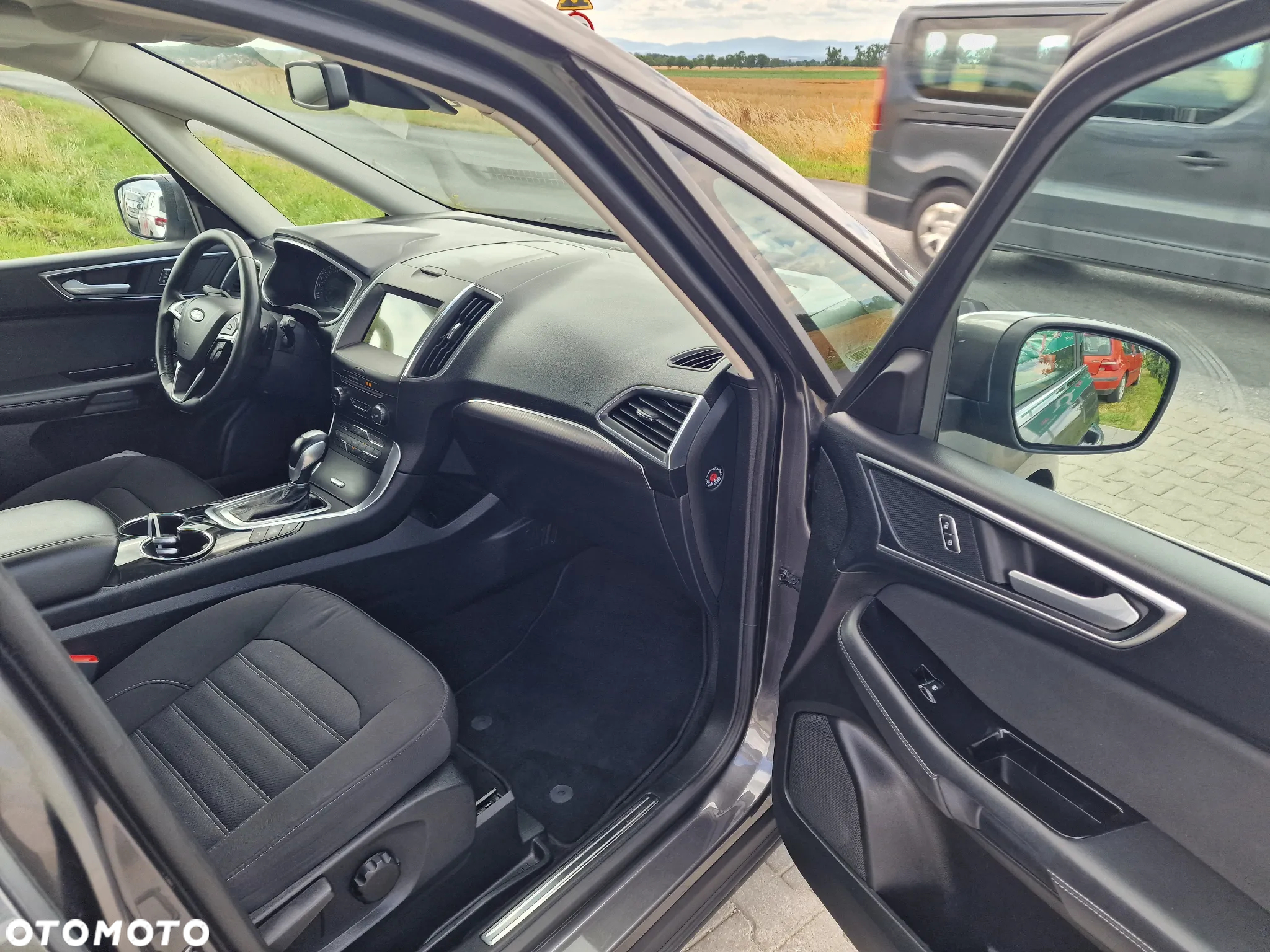 Ford Galaxy 2.0 TDCi Titanium PowerShift - 28