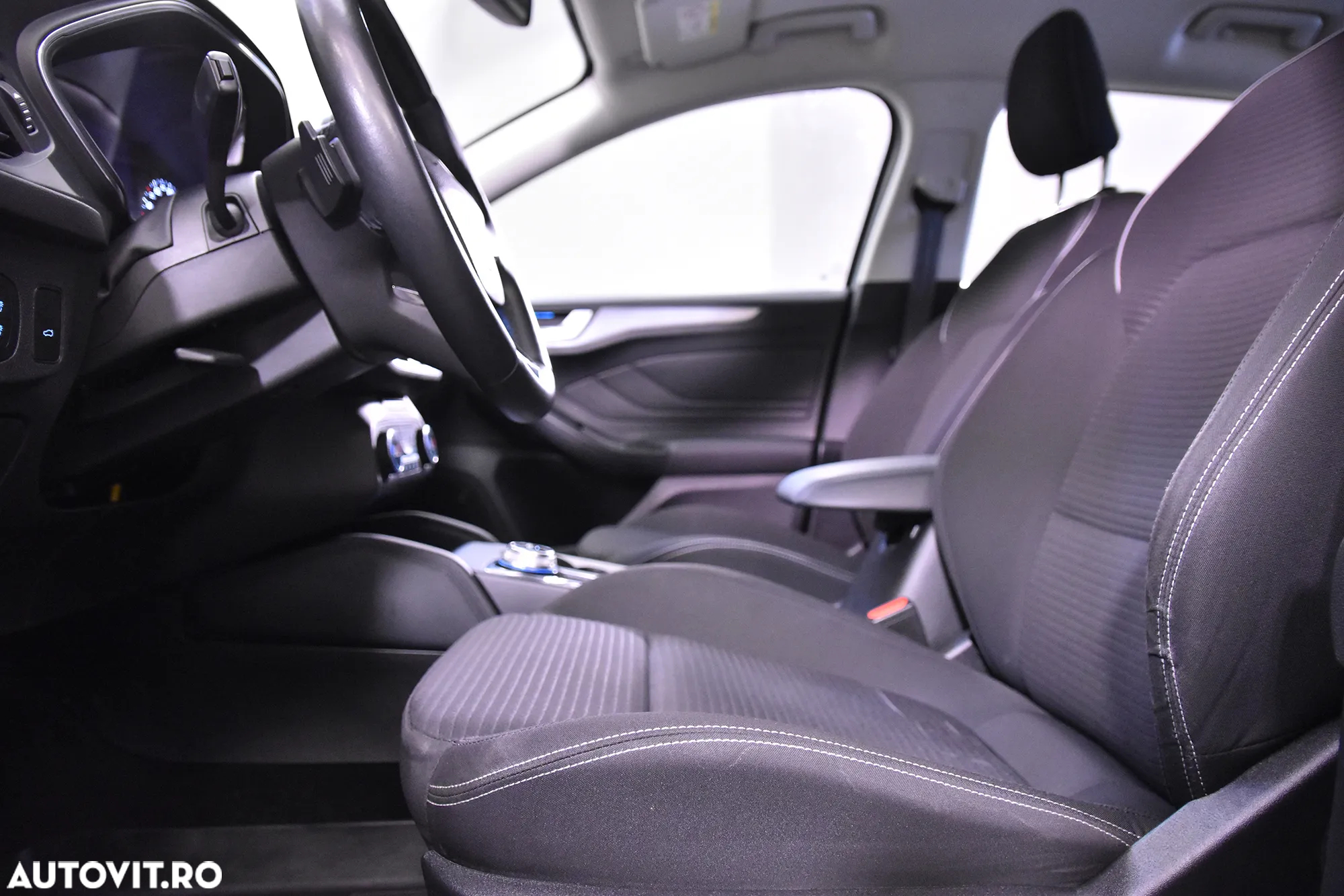 Ford Focus - 22