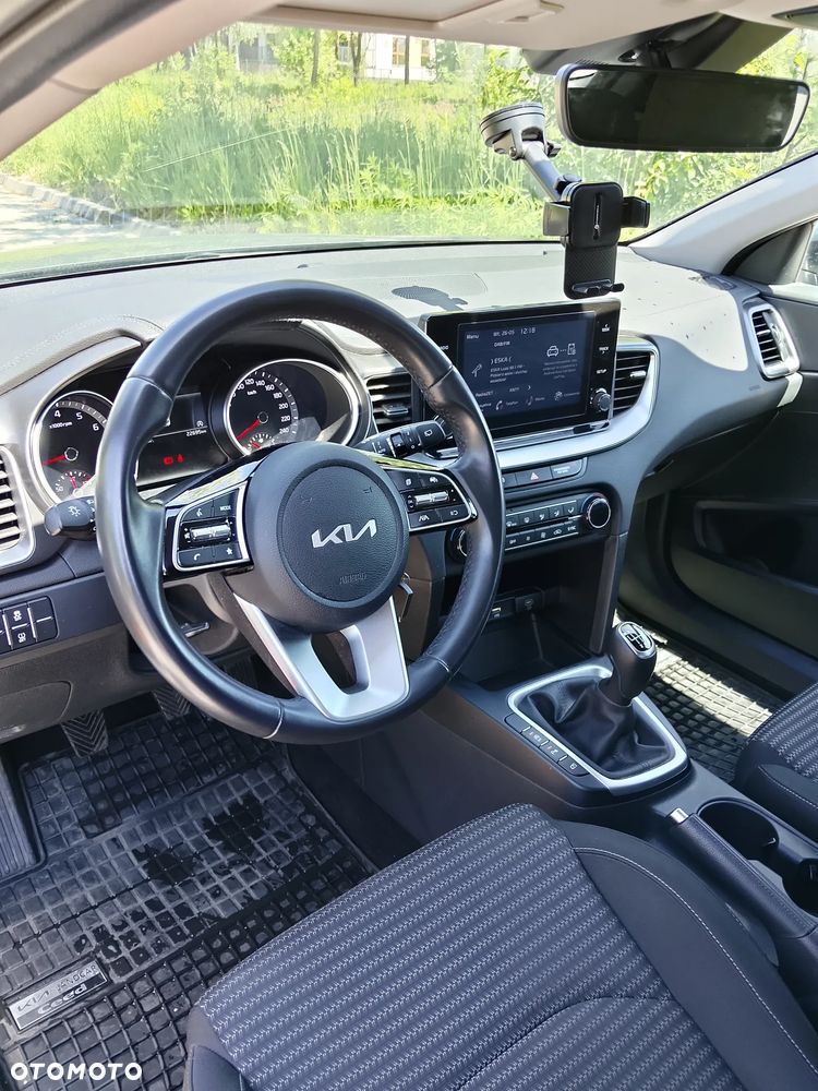 Kia XCeed 1.5 T-GDI M - 8