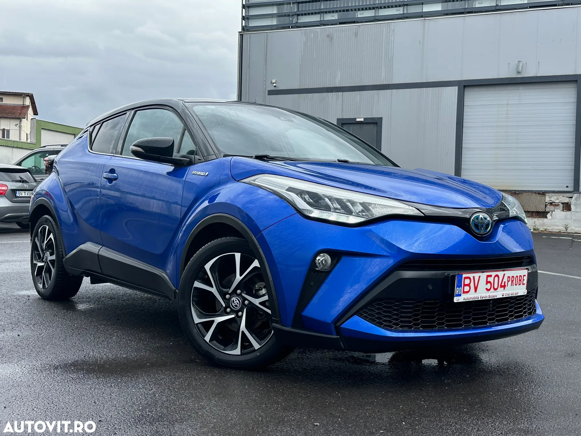 Toyota C-HR 2.0 HSD 184 CP 4x2 CVT Classy Bi-Tone - 2