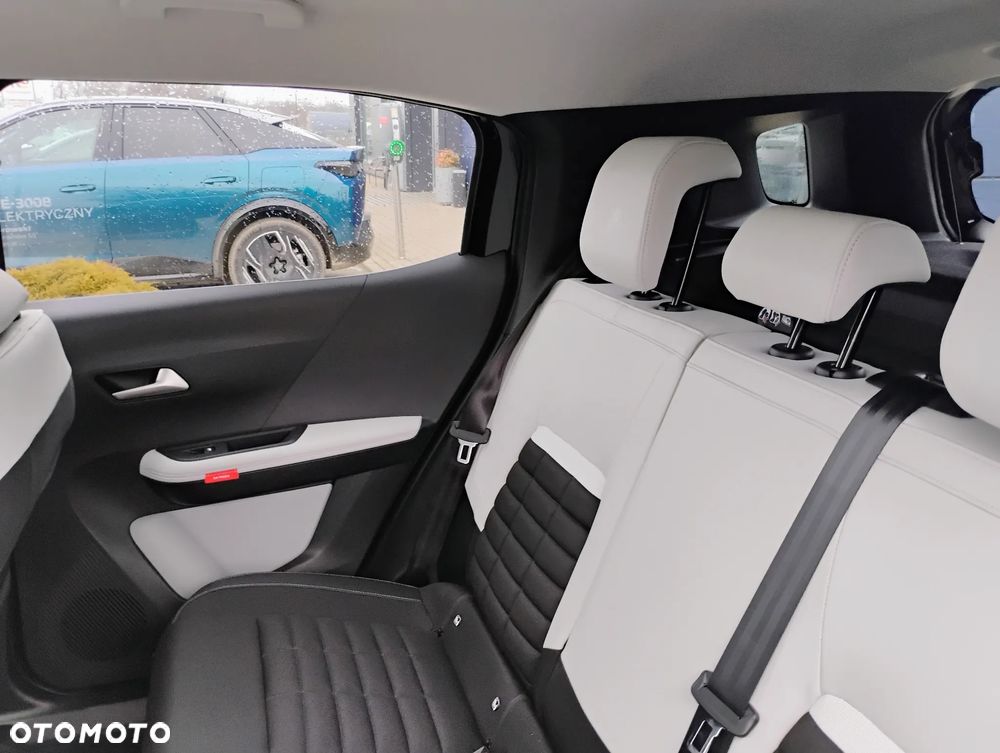 Citroën C3 Aircross 1.2 mHEV Max S&S eDCT6 - 18