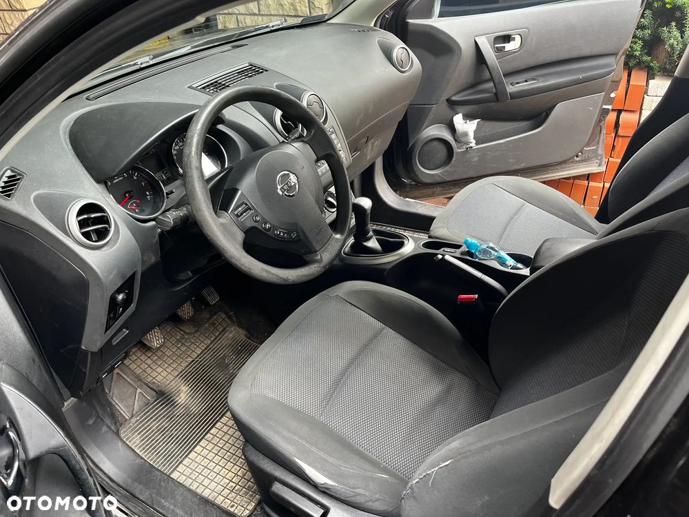 Nissan Qashqai 1.6 Visia - 9
