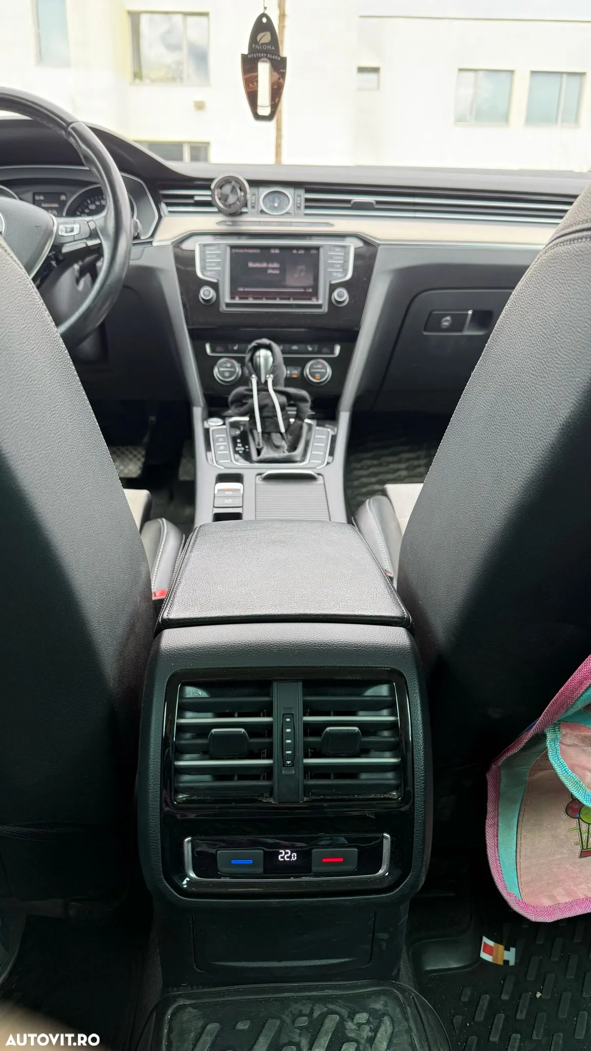 Volkswagen Passat Variant 2.0 TDI DSG Highline - 8
