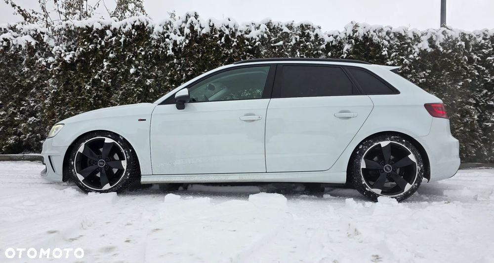 Audi A3 Sportback 2.0 TDI S tronic Ambition - 14