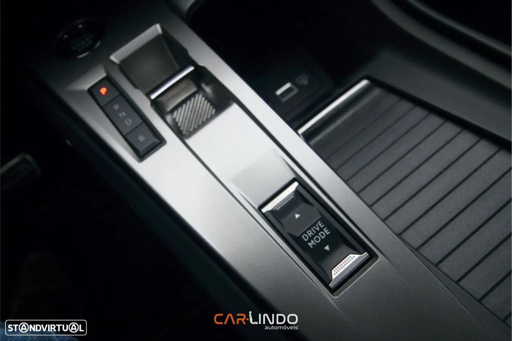 Peugeot e-308 156 GT - 9