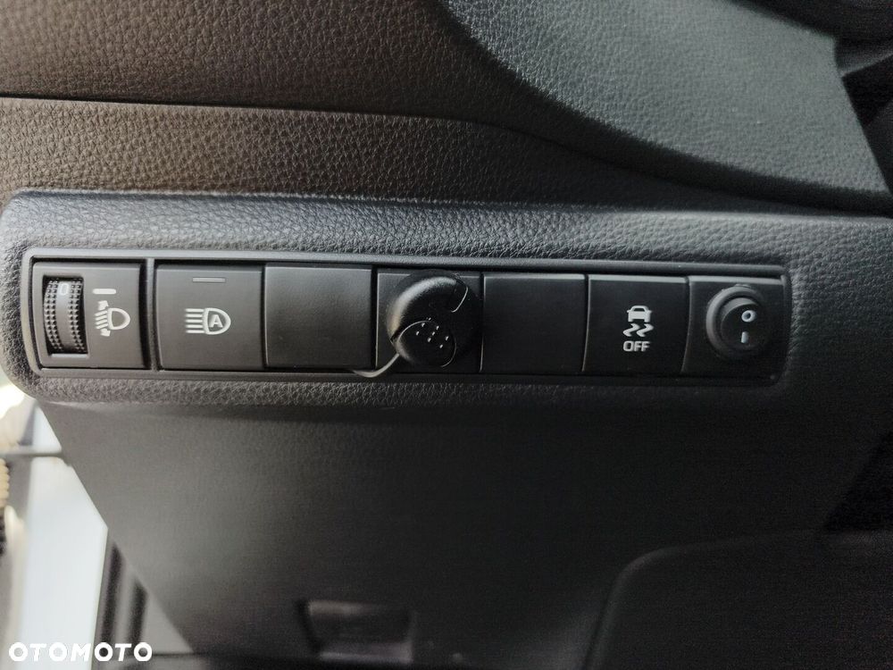 Toyota Corolla 1.8 Hybrid Comfort - 20
