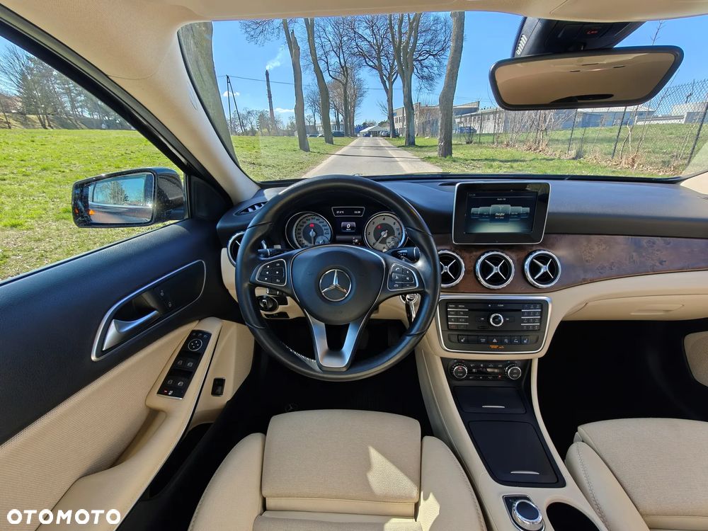 Mercedes-Benz GLA 200 (CDI) d 7G-DCT Style - 8