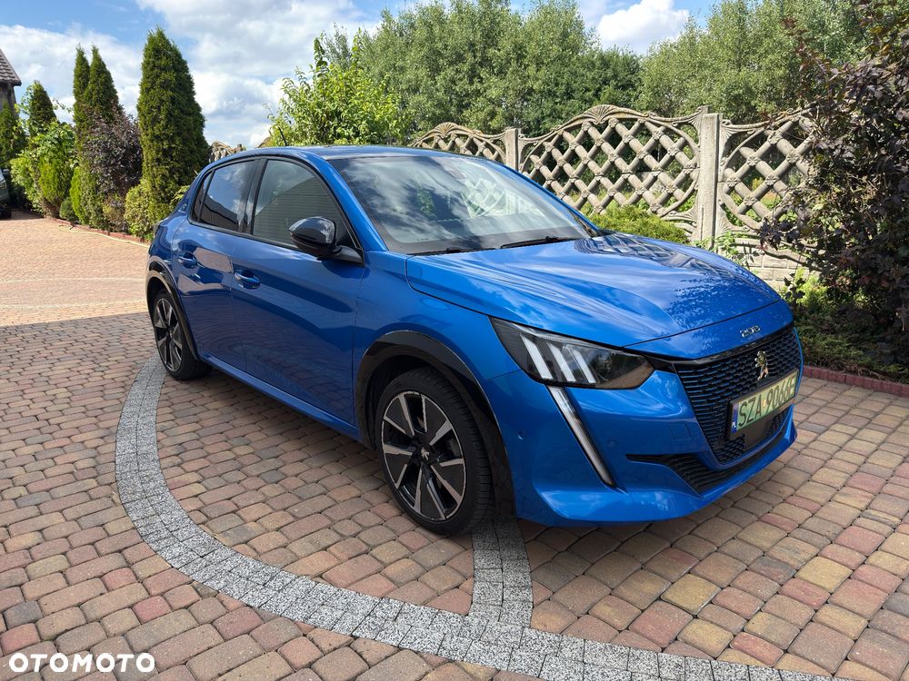 Peugeot 208 GT Line - 1