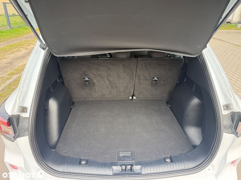 Ford Kuga 2.5 FHEV FWD ST-Line - 12
