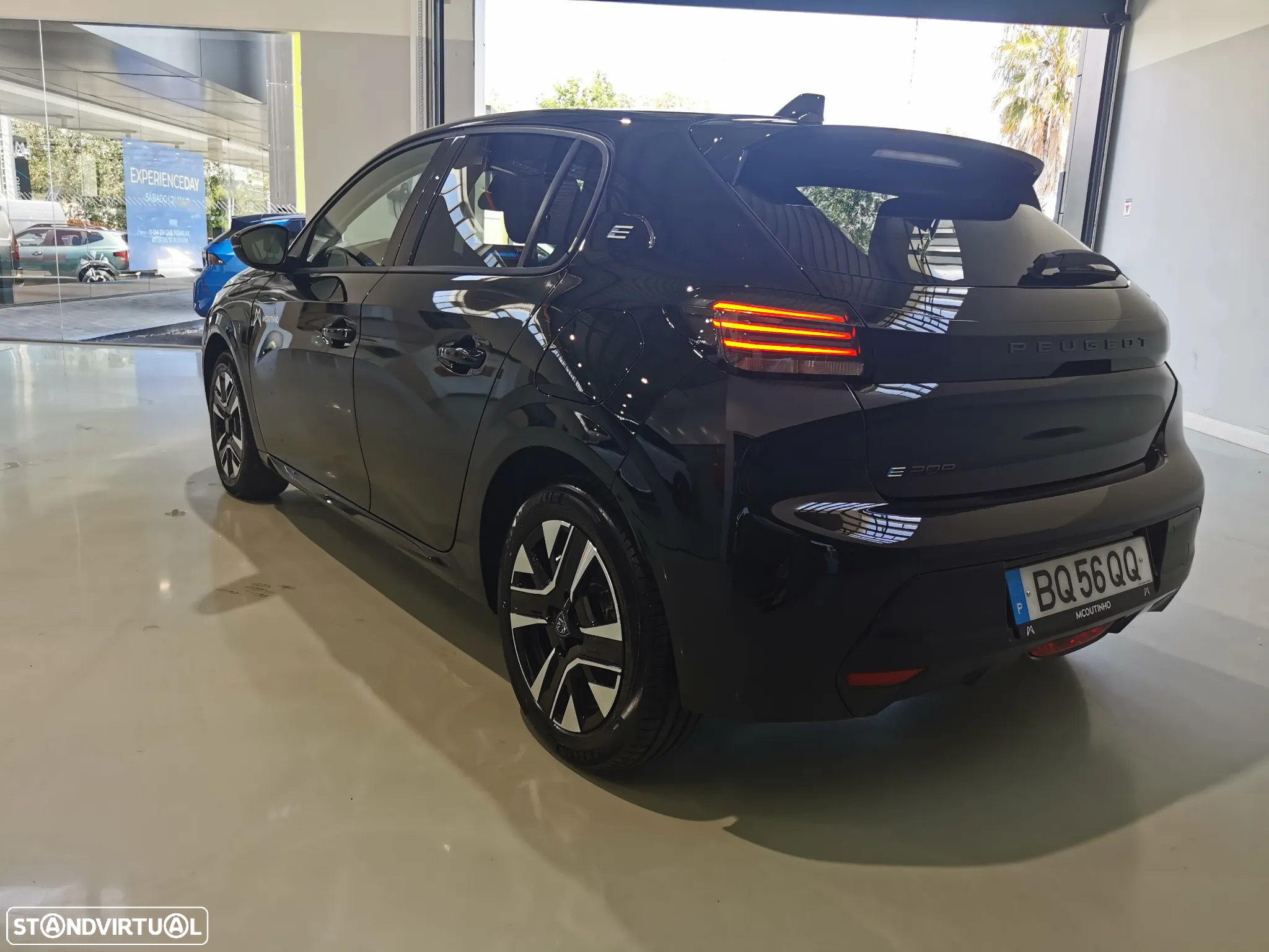 Peugeot e-208 51 kWh Allure - 8