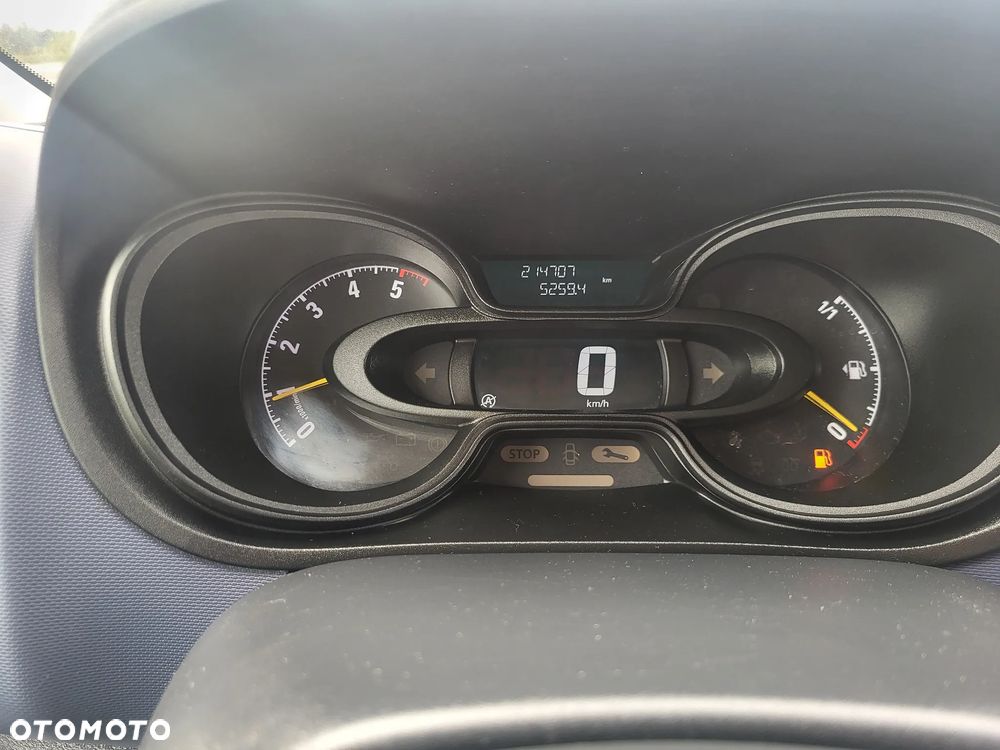 Opel Vivaro - 20