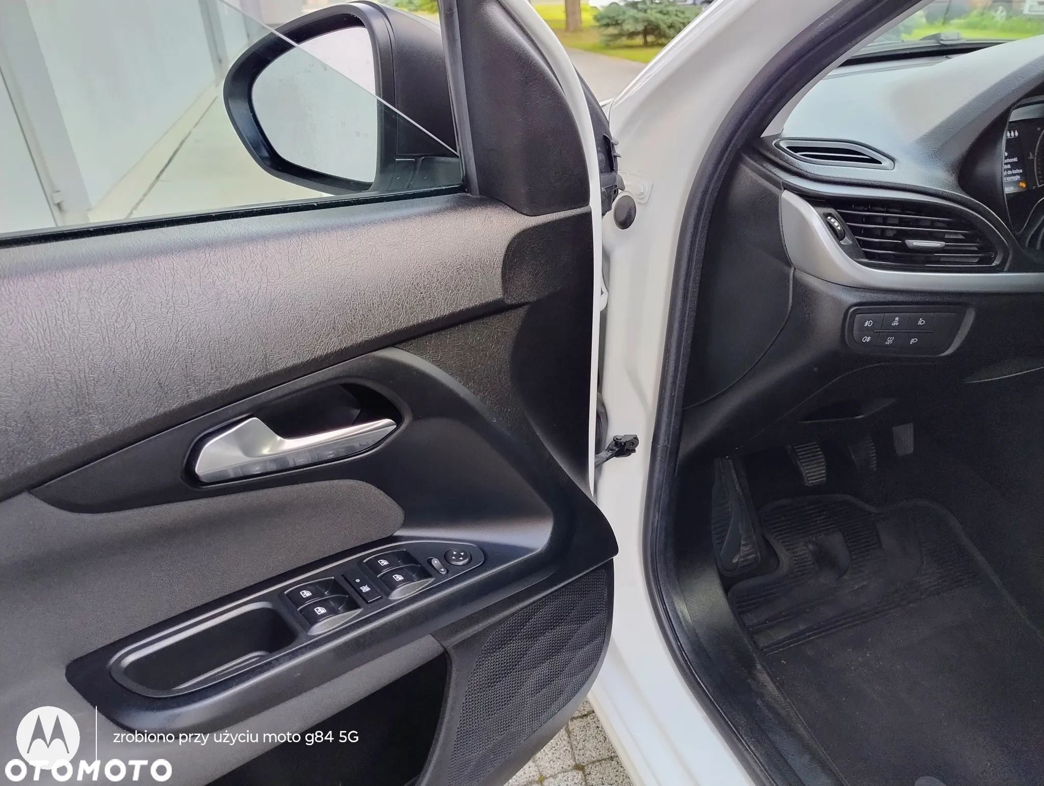 Fiat Tipo 1.4 16v Lounge EU6d - 16