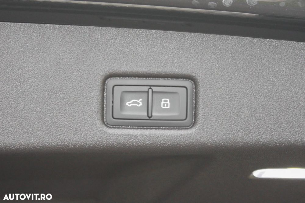 Audi Q5 ack 40 TDI quattro S tronic MHEV S Line - 24