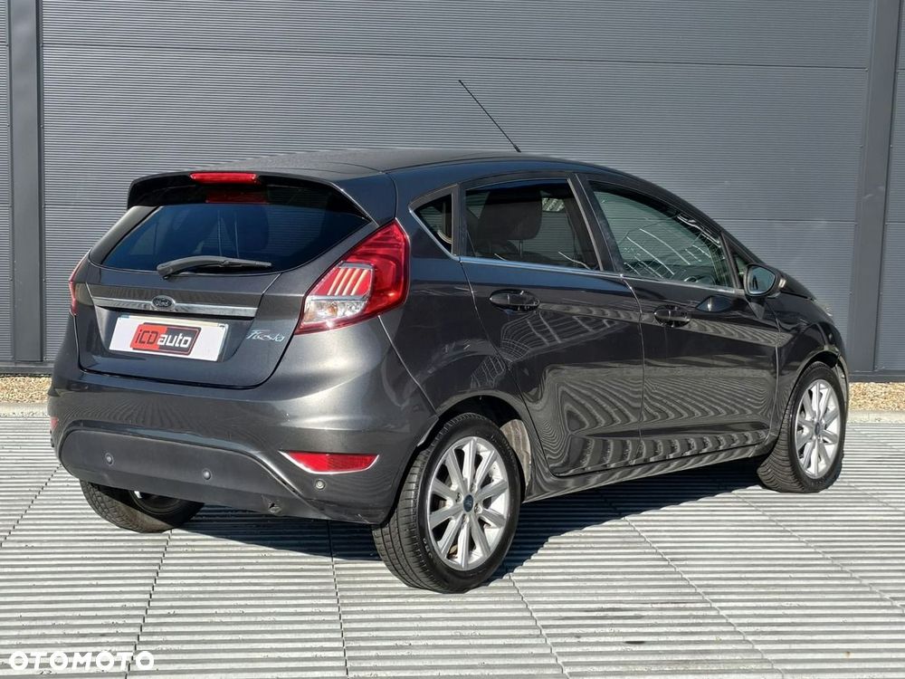 Ford Fiesta - 7