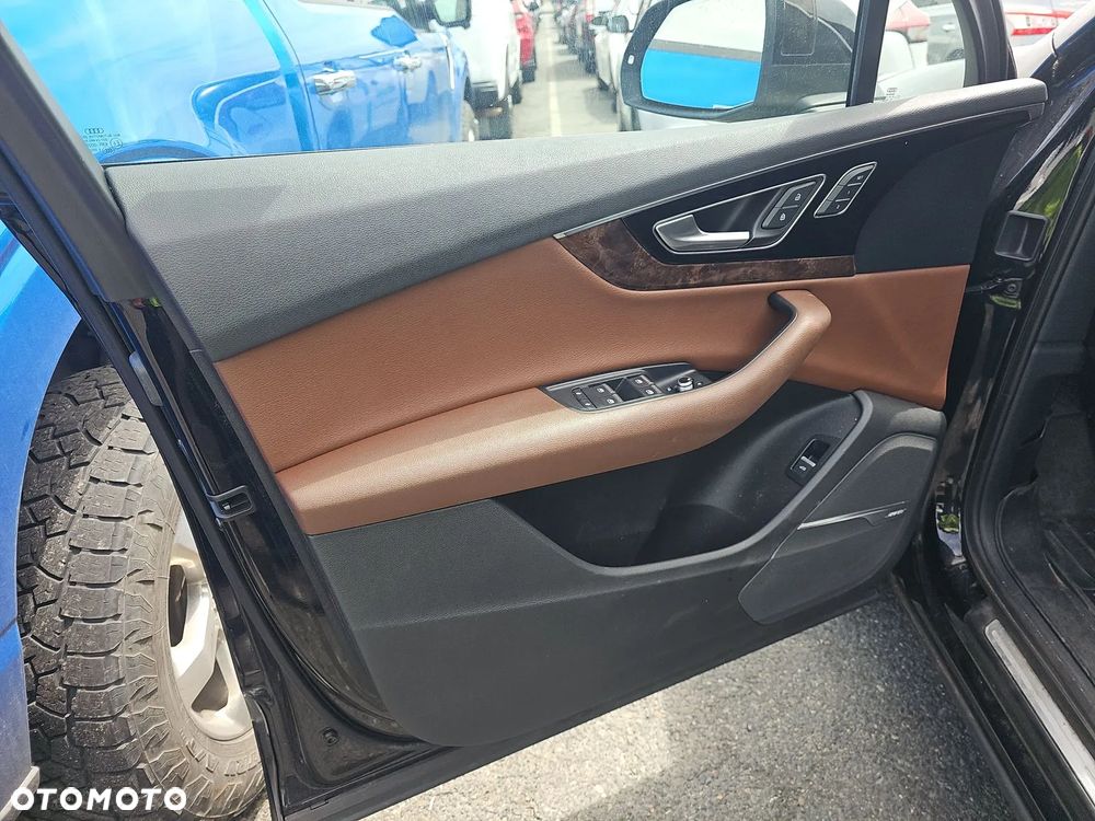 Audi Q7 3.0 TFSI Quattro Tiptronic - 10