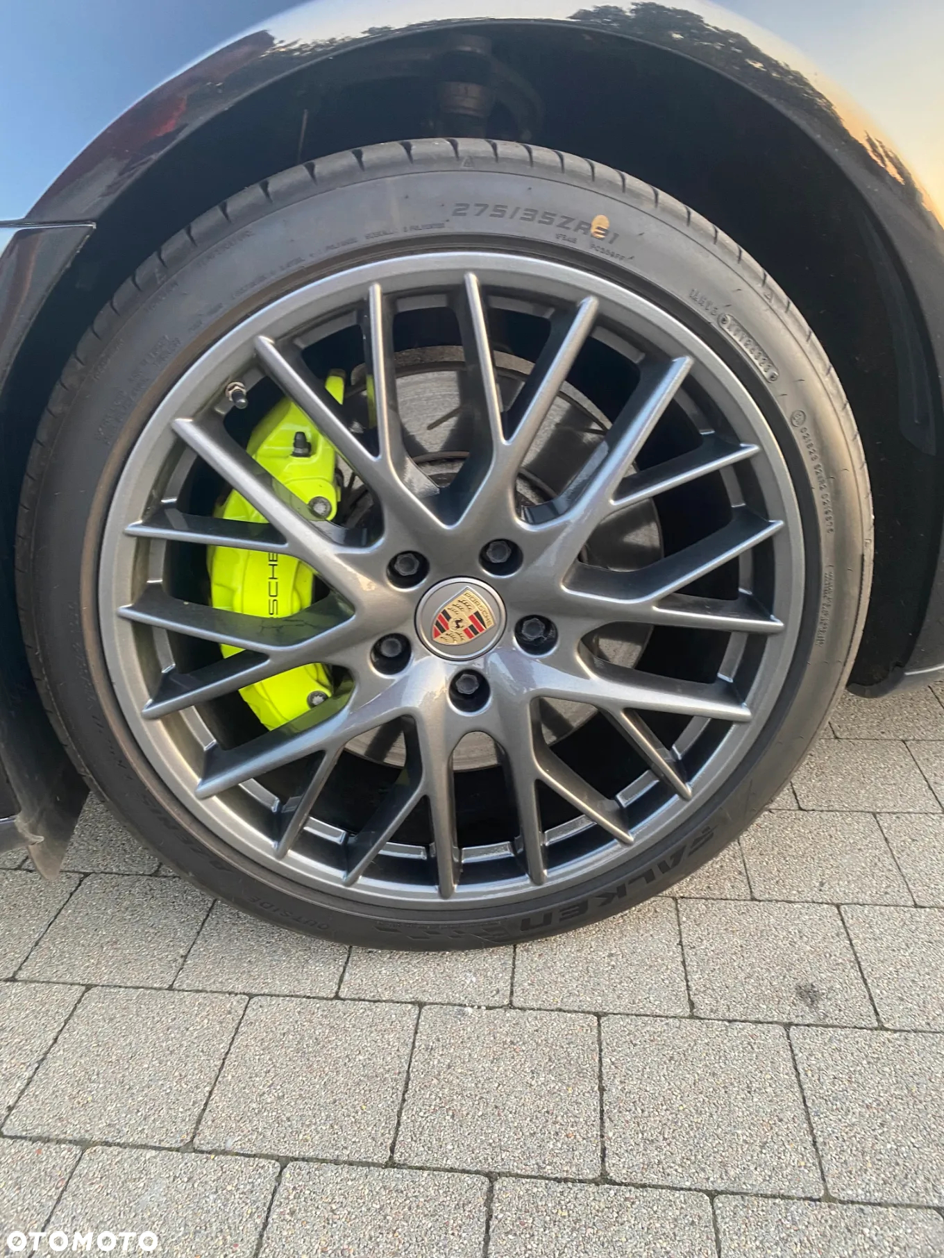 Porsche Panamera 4 E-Hybrid - 10