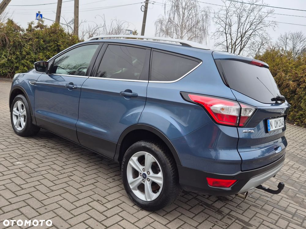 Ford Kuga - 8