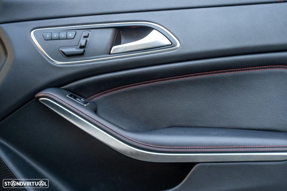 Mercedes-Benz CLA 45 AMG - 18