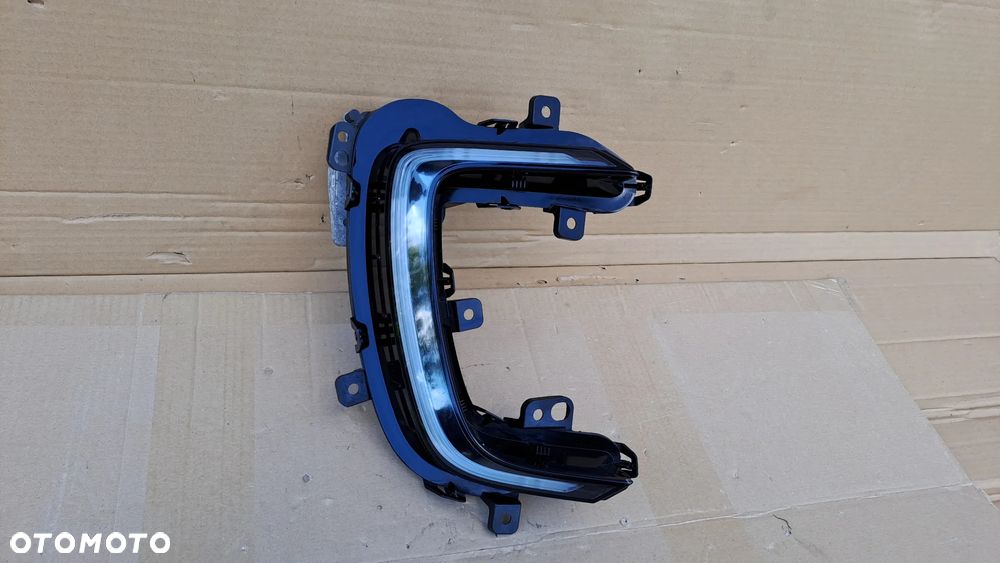 VW UP LIFT E-UP PRAWA LAMPA LED DRL DO JAZDY DZIENNEJ 12E941056E UŻYWANY - 1