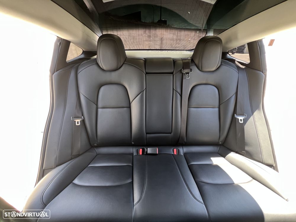 Tesla Model 3 Long Range AWD Dual Motor - 17