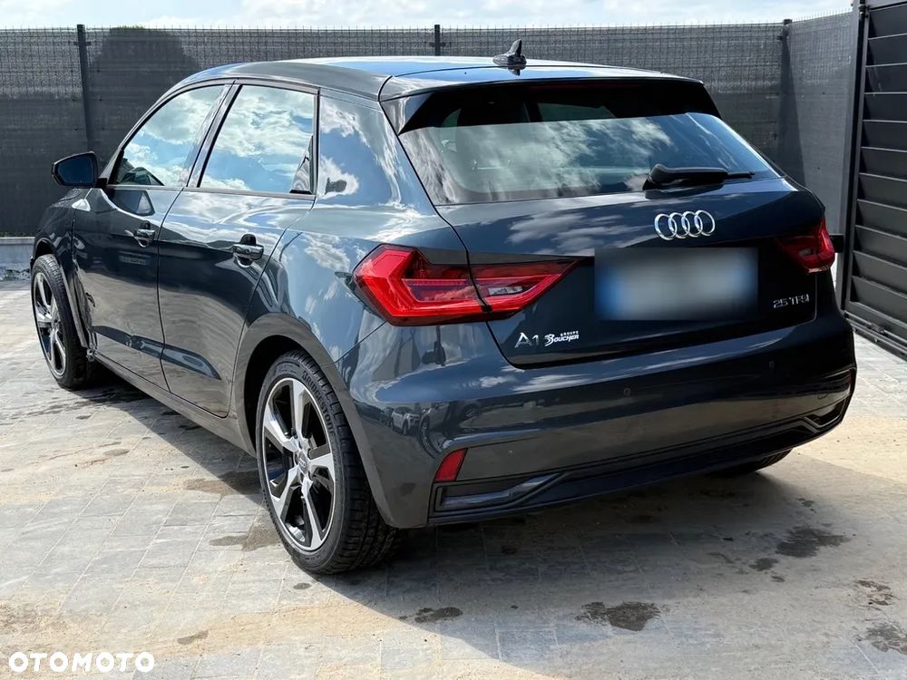 Audi A1 Sportback 25 TFSI advanced - 4