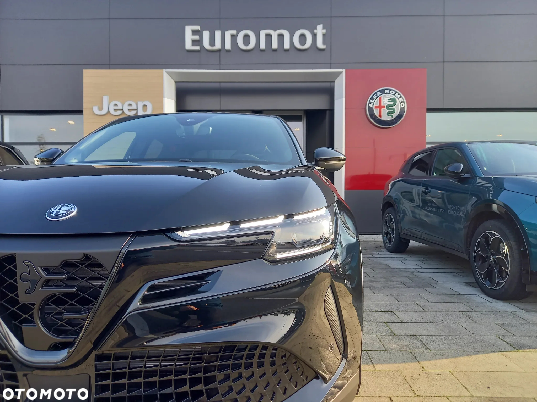 Alfa Romeo Junior 1.2 mHEV Ibrida Speciale eDCT - 4