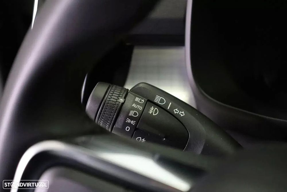 Volvo XC 40 1.5 T5 PHEV Momentum Plus - 49