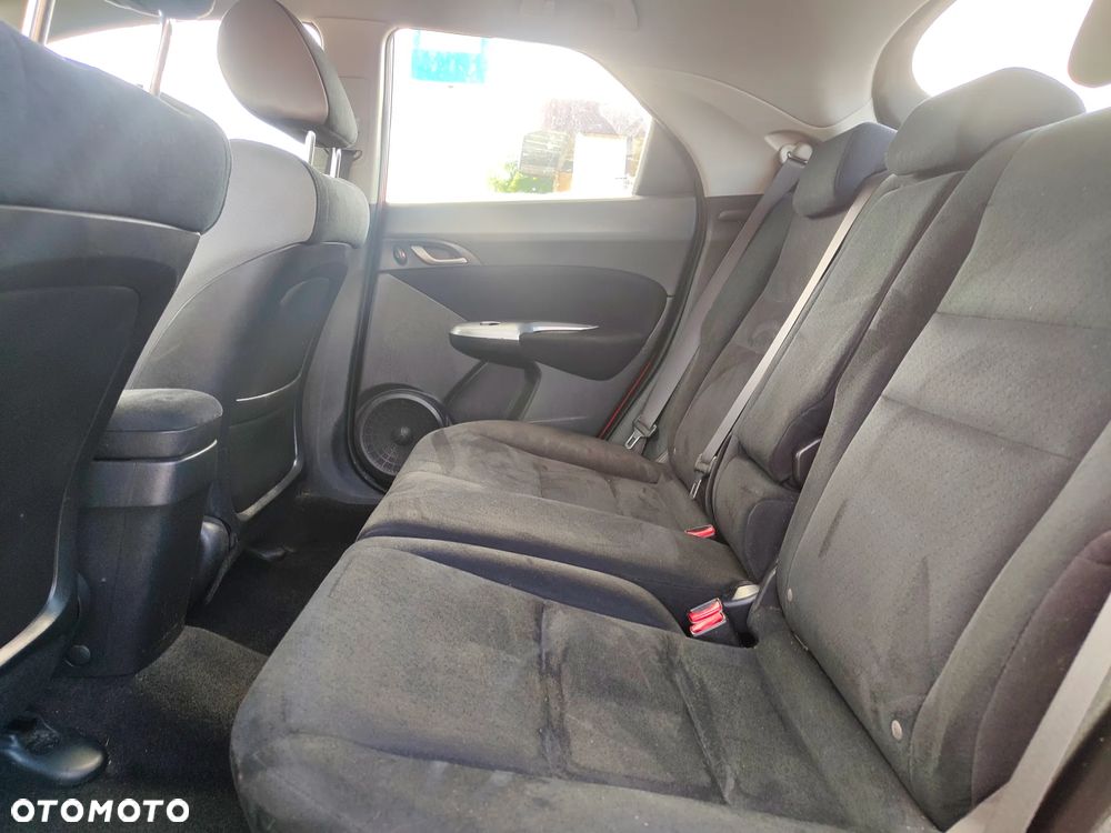 Honda Civic 1.4 i-VTEC - 6