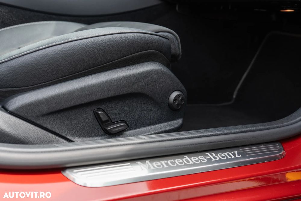 Mercedes-Benz E 300 de 9G-TRONIC AMG Line - 19