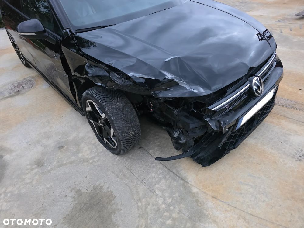 Volkswagen Golf 2.0 TDI R-Line DSG - 20
