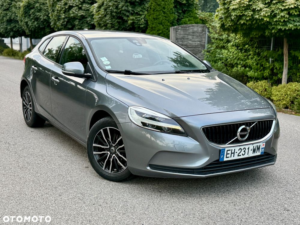 Volvo V40 D2 Drive-E Momentum - 2