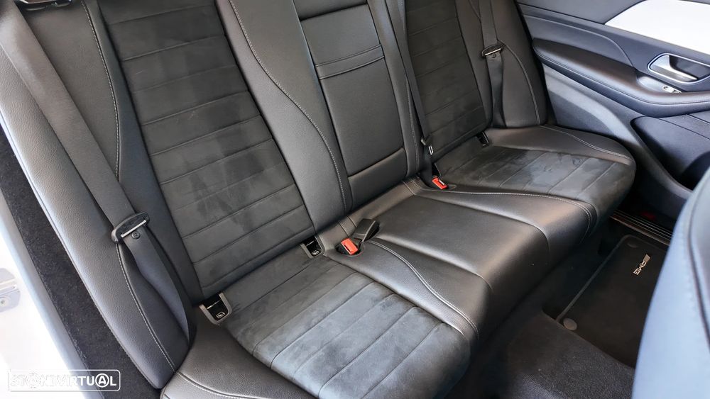 Mercedes-Benz GLE 350 de 4Matic - 39
