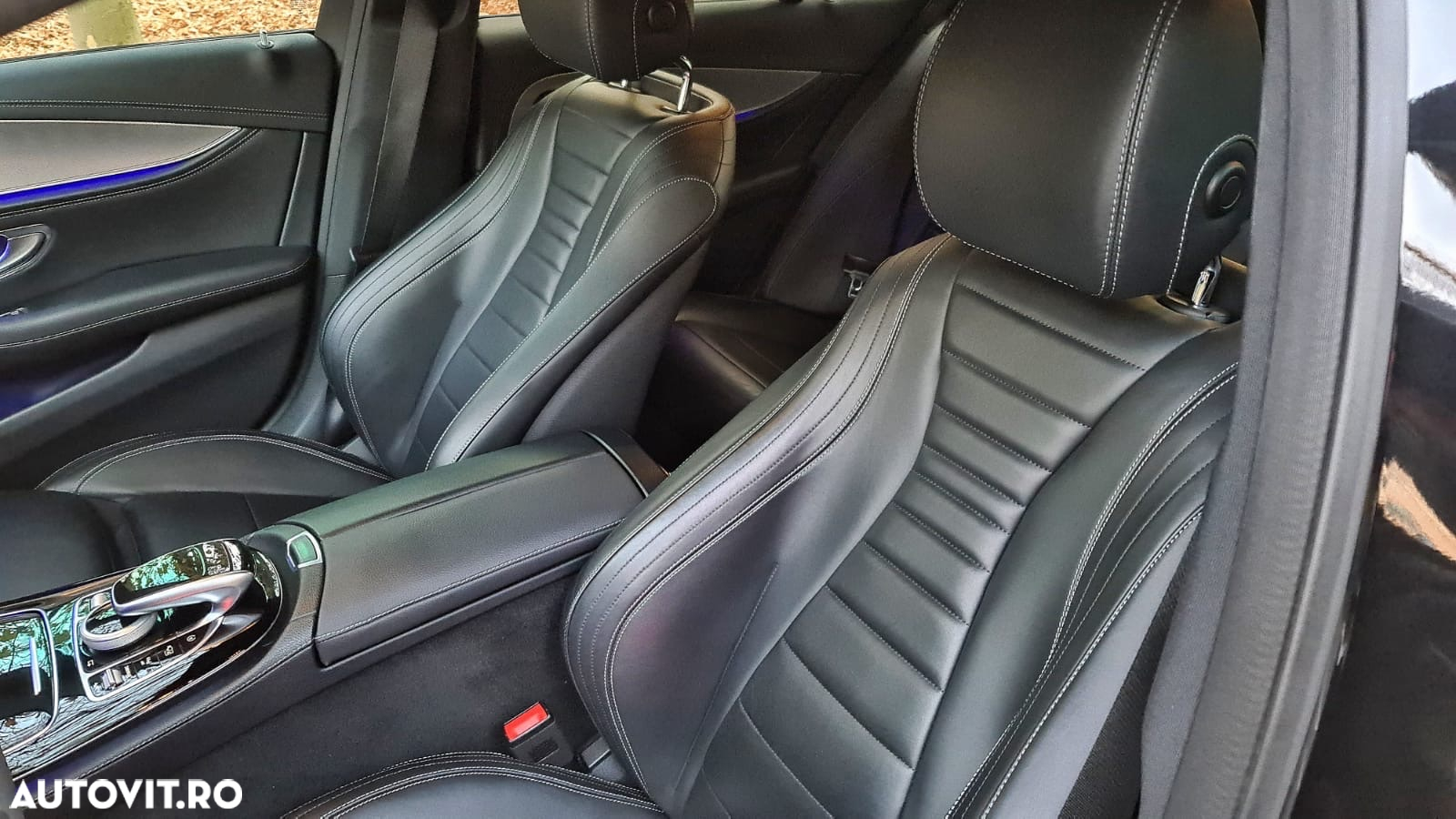Mercedes-Benz E 220 d 9G-TRONIC AMG Line - 10