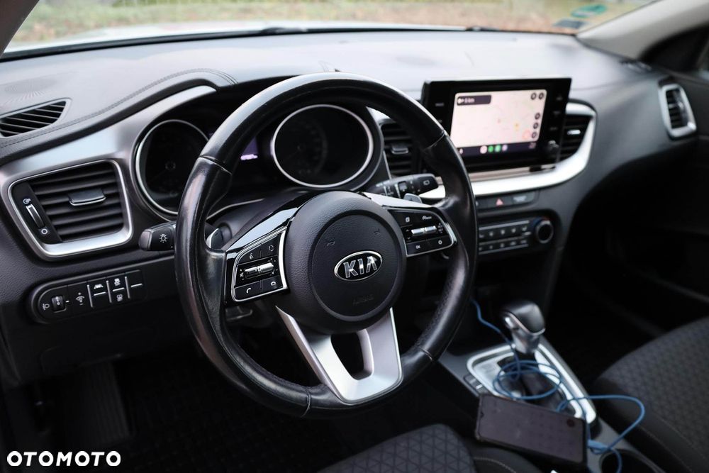 Kia Ceed 1.5 T-GDI M DCT - 12