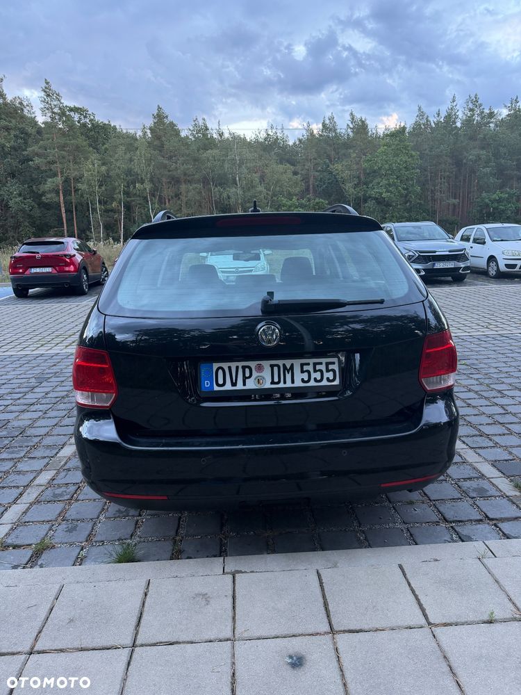 Volkswagen Golf 1.9 TDI DPF Comfortline - 6