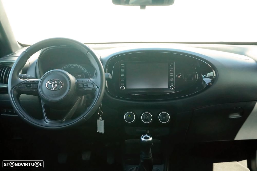 Toyota Aygo X 1.0 Pulse - 12
