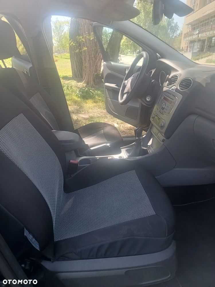 Ford Focus 1.8 TDCi Ghia - 6