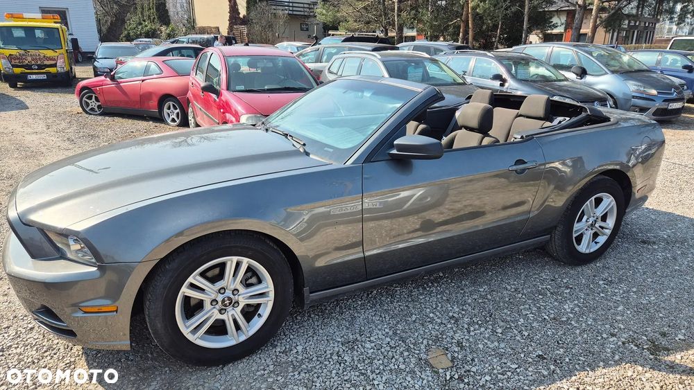 Ford Mustang 3.7 V6 - 19