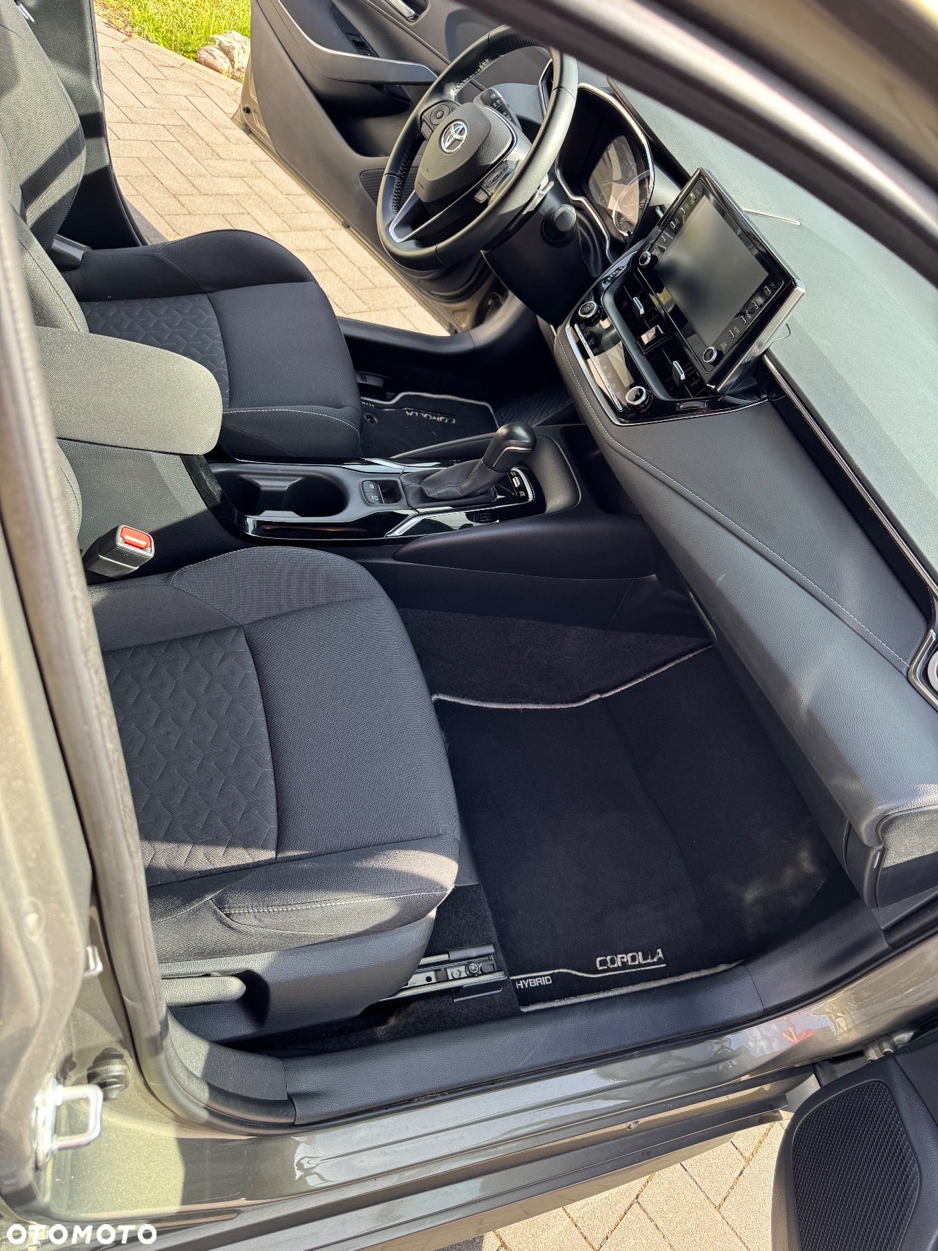 Toyota Corolla 2.0 Hybrid Comfort - 21